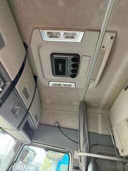 Renault T 440 typ HD001, CKZ42A - 9
