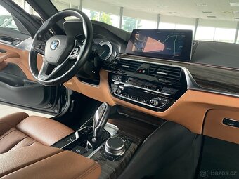 BMW 530d xDrive,360kam,KeyLess,DPH - 9
