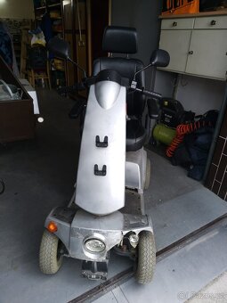 Prodám elektrický čtyřkolový skútr / vozík - 9