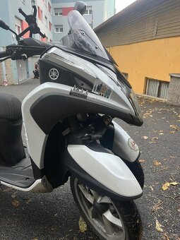 Yamaha Tricity 125 (Loupež v obchodě Hublot) - 9