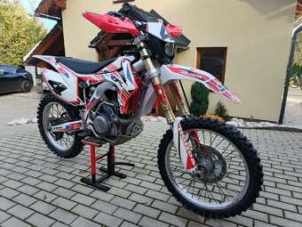 Prodám Hondu CRF 450 R 2016 - 9
