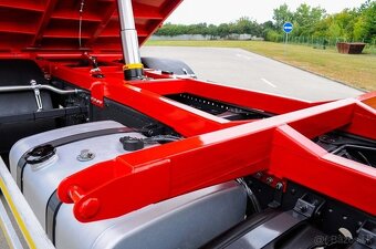 MERCEDES AXOR 1829 TŘÍSTRANNÝ SKLÁPĚČ HYDRAULICKÁ RUKA EU-4 - 9