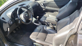 Prodám Alfu Romeo GT 1.9 JTD, 110kW, Nafta - 9