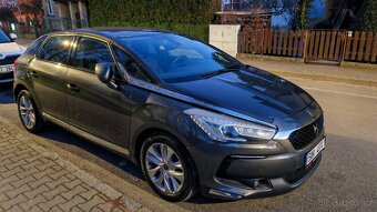 Citroen DS5, 2.0 HDi 133 kW, rok 2016, 136200 Km - 9