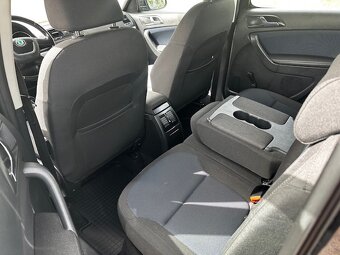 Škoda Yeti 1.2TSI, r.2010, serviska, klima, stk, 2.maj. - 9