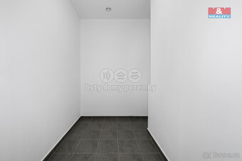 Pronájem bytu 1+kk, 36 m², Plzeň, ul. Safírová - 9