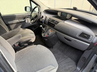 Peugeot 807, 2.0HDI 7 míst L+Z pneu El.dveř - 9