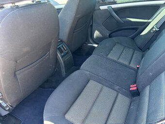 Škoda Octavia Combi Scout 4x4 2.0 FSi 110kw - 9