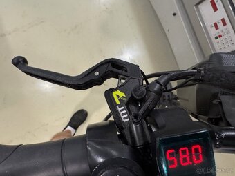 Elektrokoloběžka Xtron X30 85km/hod, špičkové MAGURA brzdy - 9