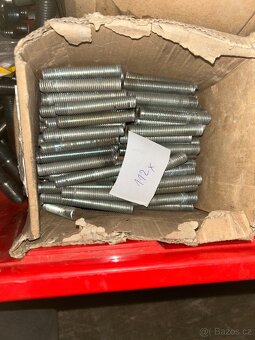 Spojovací materiál Šrouby,matky.. nové m8-m30 - 9