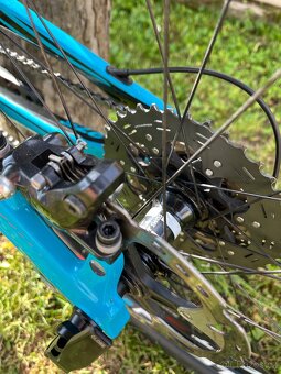 Celoodpruzene kolo GT Helion Carbon PRO - 9