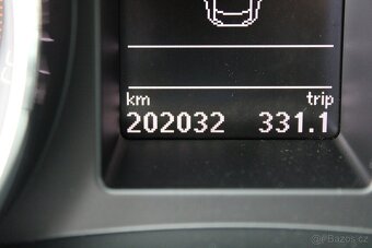 ŠKODA SUPERB 2,0 TDI 1MAJ,DPH,4X4,ELEGANCE,2014 - 9