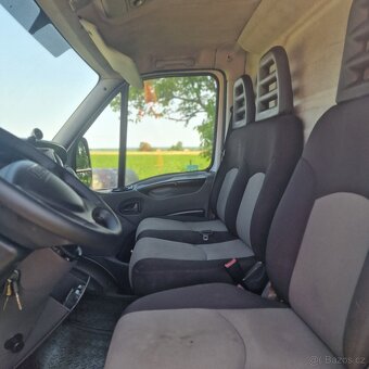 Iveco Daily 35 S 12 V- střední - 9