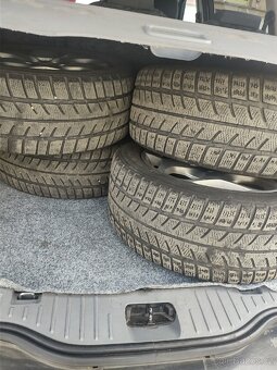 ALU 225/50 R16 celoroční Ford - 9