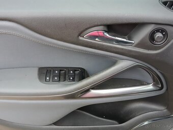 Opel Zafira 2.0CDTi , 121 kW nafta, 2012 - 9