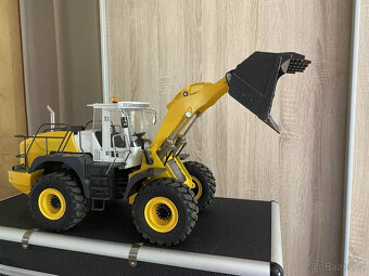 RC kolový nakladač 114 - 9