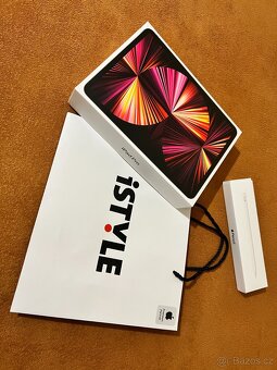 iPad Pro 11" M1 128 GB WiFi + Apple Pencil + Magic Keyboard - 9