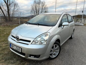 Toyota Corolla Verso 2.0D4D - 9