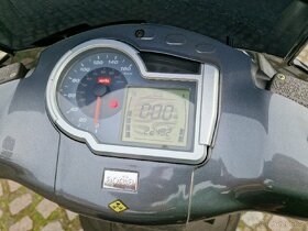 Aprilia Sportcity 250 - 9