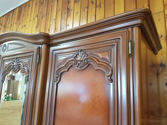 CHIPPENDALE LOŽNICE JAK NOVÁ VELMI DRAHÝ MODEL - 9