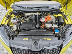 Škoda Superb iV 1.4 TSi 115kw DSG SPORTLINE MATRIX ZÁRUKA - 9