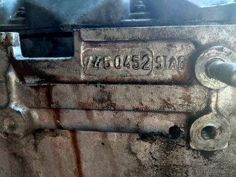 Iveco 59E12 čerpadlo - 9