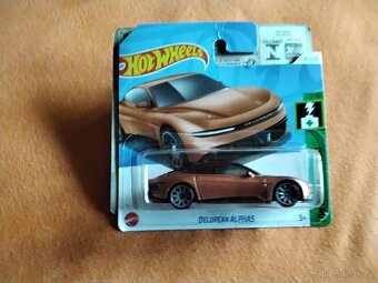 Hot Wheels 8 - 9