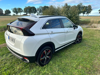Mitsubishi Eclipse Cross 1.5 T MIVEC - 9