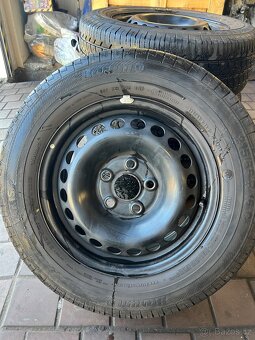 215/65r16C letní sada - 9