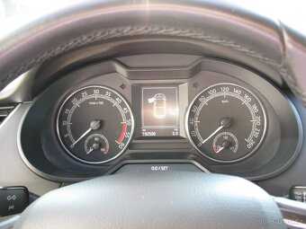 Octavia II 1,6 TDi-85 kW, 220.000,-Kč - 9