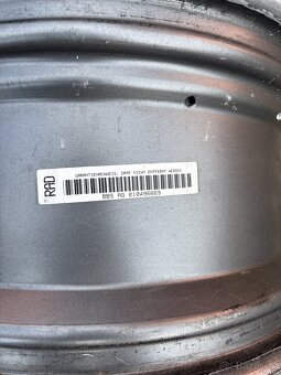 Barely kol bbs 17 - 9