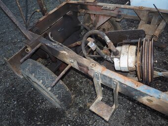 Malotraktor podvozek hydraulika čelní radlice možnost dovozu - 9