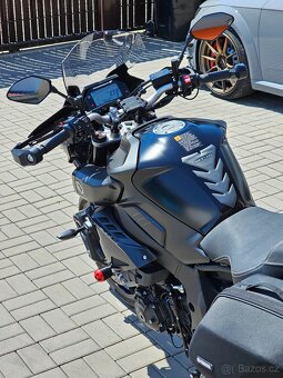 Yamaha MT-10 Tourer Edition, původ ČR, servisní knížka - 9