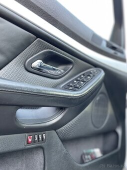 BMW E39 525d Touring - 9