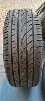 Prodám Hyundai Tucson 2,0crdi 103kw 4x4 Stk+e 5/2026 - 9