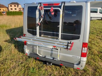 FORD TRANSIT 6 míst + postel - 9