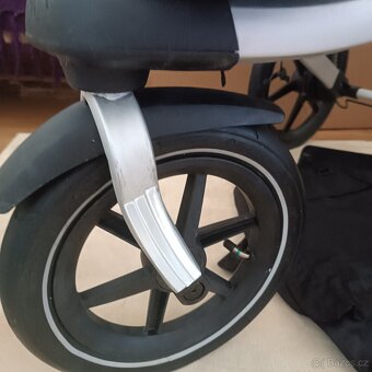 Thule Urban Glide 2 + korba + Vajíčko BeFase + golfky - 9