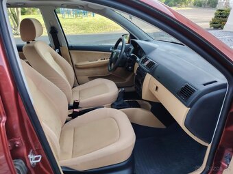 prodám Škodu Fabii Sedan 1.4 16V 55kw Elegance - 9