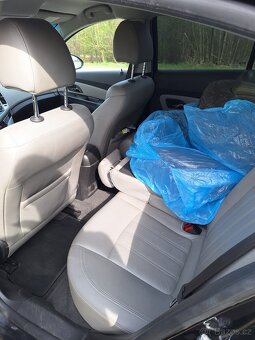 Chevrolet Cruze LT 2.0 120kW / 1.majitel / servisní historie - 9