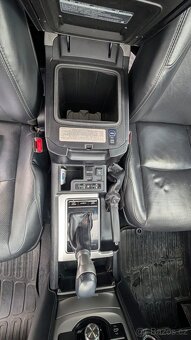 Toyota Land Cruiser - 9