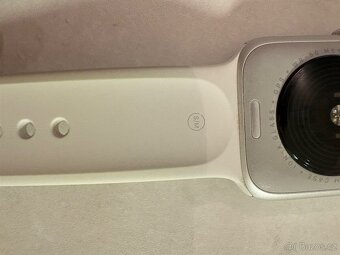 Apple Watch SE 2 44mm, Silver Aluminum - 9