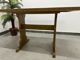 7 kusů Masivní RESTAURAČNÍ stoly. Profi Gastro - 9