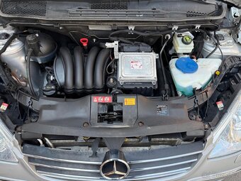 Mercedes Benz A200 2,0i - 9