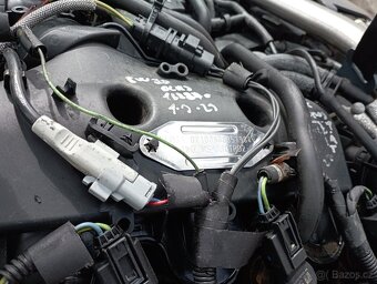 CITROEN C6 2,7HDI UHZ MOTOR s PŘEVODOVKOU 20GG07 - 9