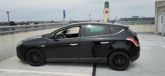 Lancia Delta LPG 1.4 88kw - 9