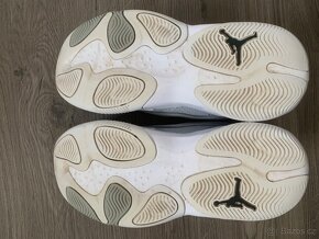 NIKE Jordan vel. EU40 - 9