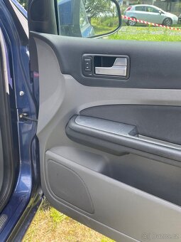 Ford focus 1.6 tdci 80kw oprava/díly - 9