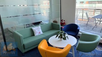 Pronájem kanceláře (315 m2), ul. Karolinská, Praha 8 - Karlí - 9