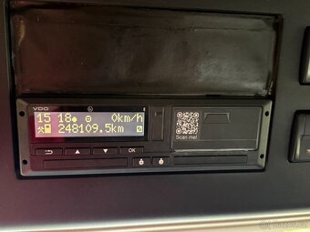 Mercedes-Benz Actros 1848 Gigaspace - 9