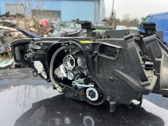 BMW E92 Levá přední lampa NEDYNAMIC 7273203 - 9